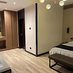 Pinehill Hotel, Restaurant , Pool & -