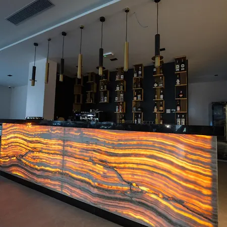 Pinehill Hotel, Restaurant , Pool & - Razëm