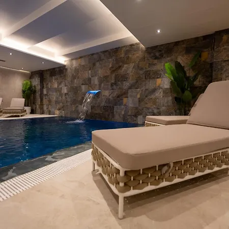 Pinehill Hotel, Restaurant , Pool & - Otel