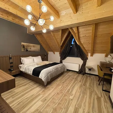 Pinehill Hotel, Restaurant , Pool & - Hotel