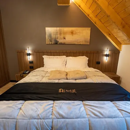 Pinehill Hotel, Restaurant , Pool & -