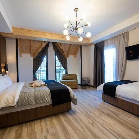 Otel Pinehill Hotel, Restaurant , Pool & - Razëm