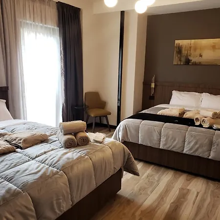 فندق Pinehill Hotel, Restaurant , Pool & - Razëm